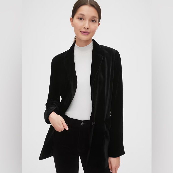 Gap Relaxed Fit Black Velvet Blazer